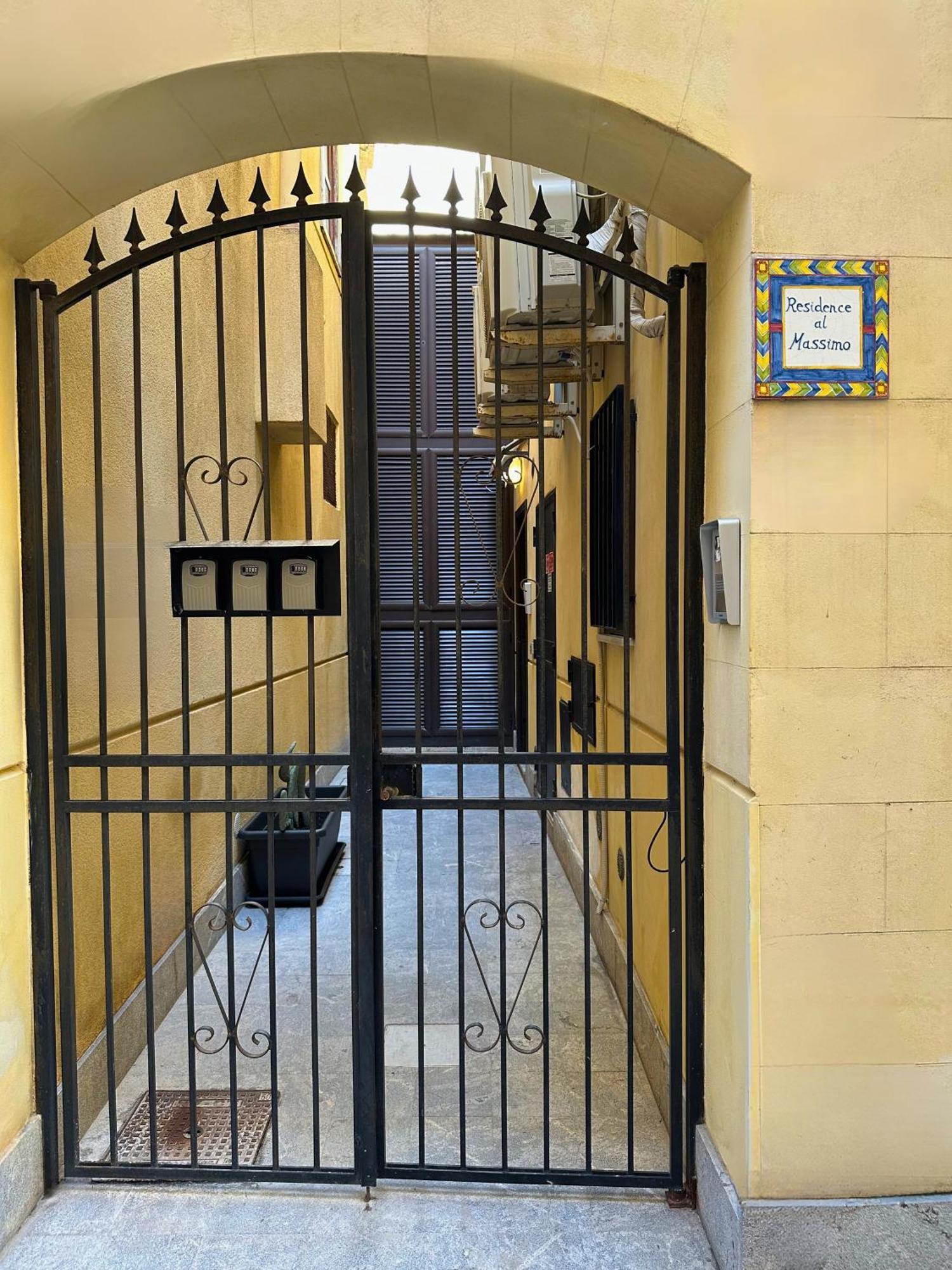 Appartamenti-Residence Al Massimo 팔레르모 외부 사진